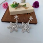 گوشواره دانه برفی سبک نگین دار