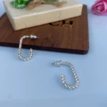 گوشواره ساده سفید