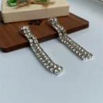 گوشواره آویزان نقره ای نگین دار - Image 2