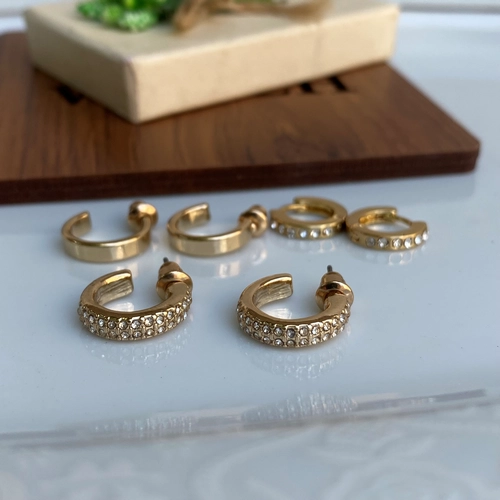 پک گوشواره طلایی نگین دار میخی و حلقه ای