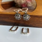 پک گوشواره دوتایی نقره‌ای Accessories (طرح خورشید و مستطیل